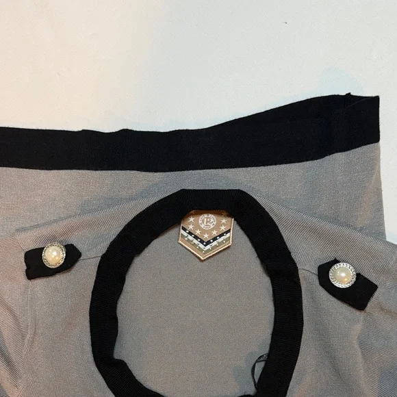 Vintage Twelve by Twelve Pearl Button Military Knit Cardigan/M - Chanel Style - Picture 8 of 8